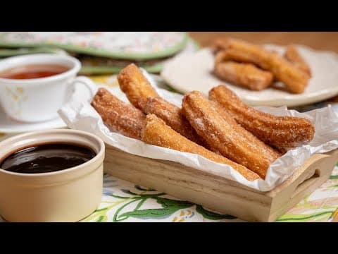 ASMR: Churros Rangup dan Sos Coklat